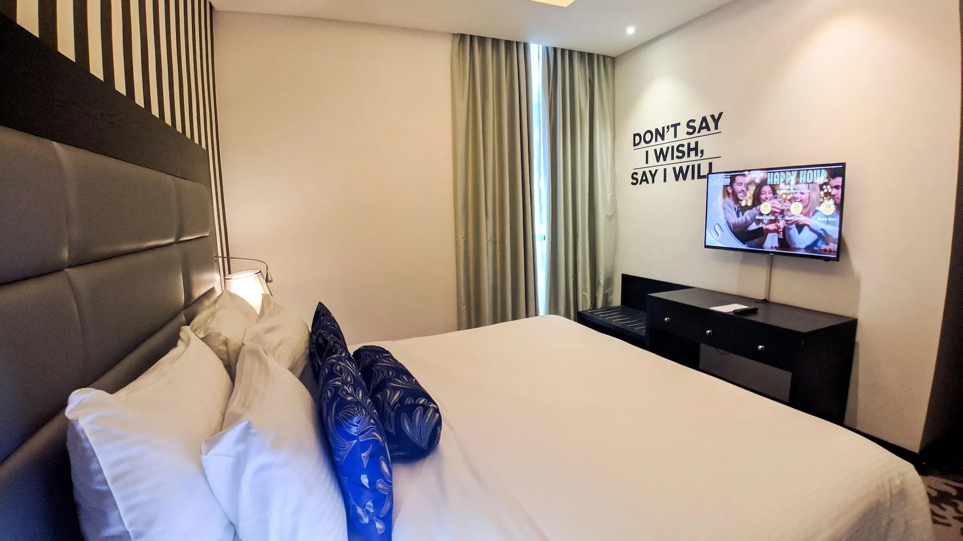 Signature 1 Hotel Tecom Ντουμπάι