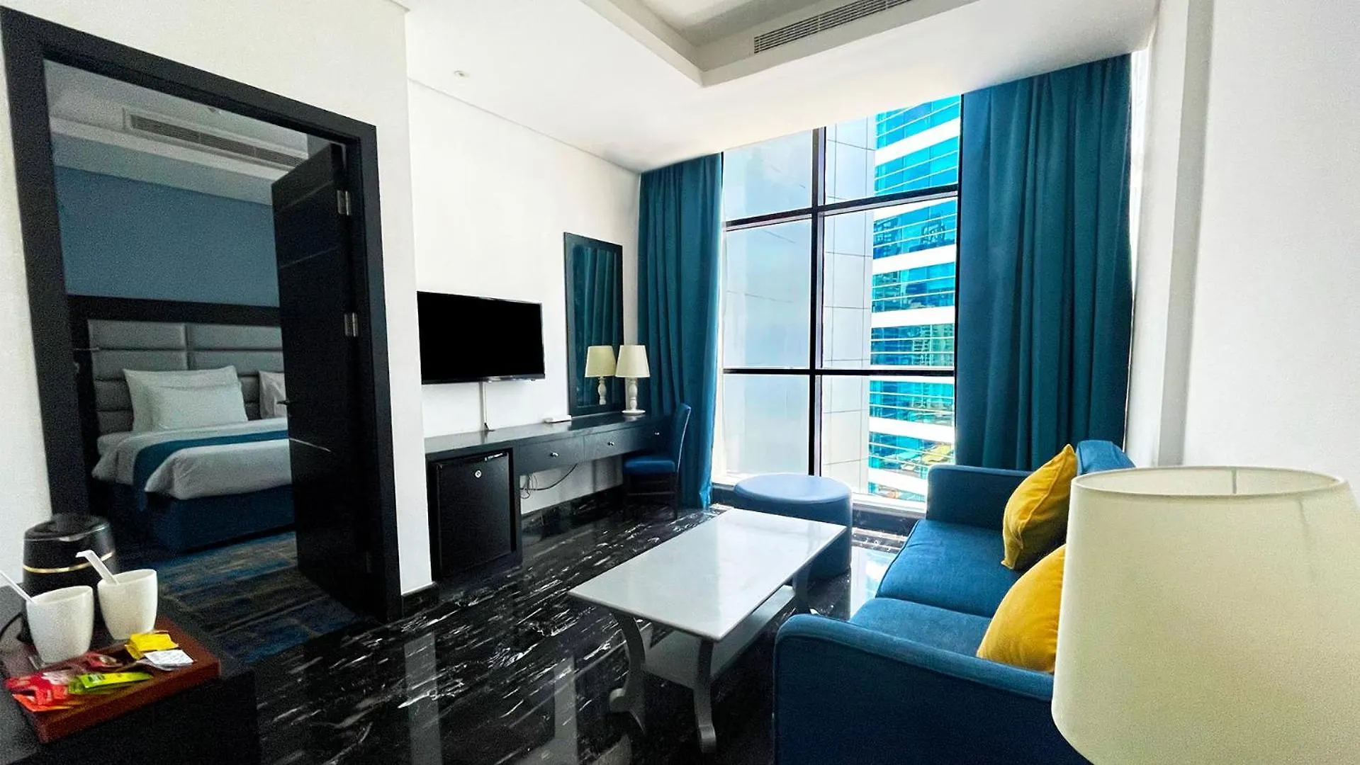Signature 1 Hotel Tecom Dubai